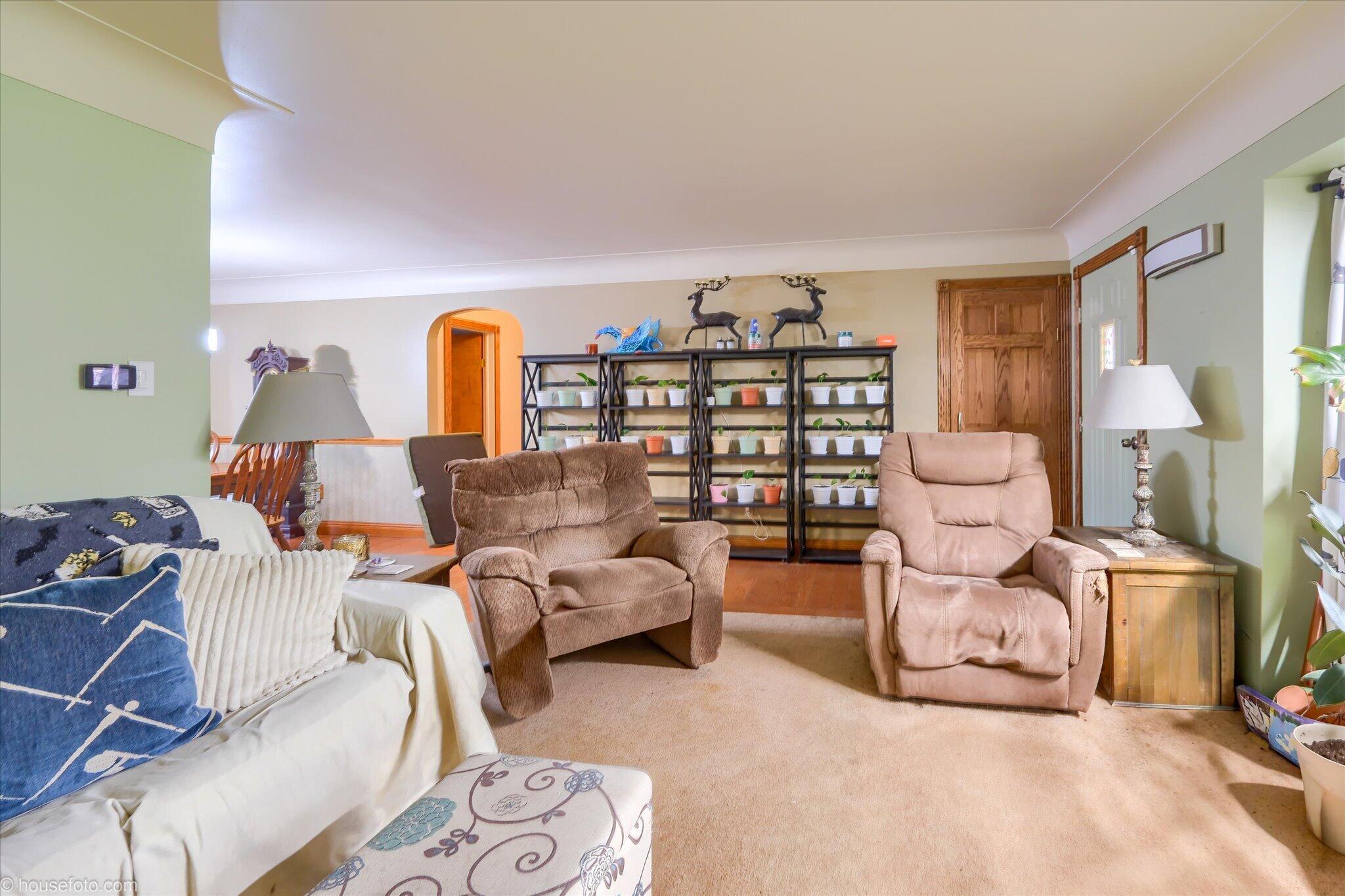 6453 Johnson Road Flushing, MI 48433 - Photo 7 of 40 25-Housefoto_DSCF3928-HDR(3)