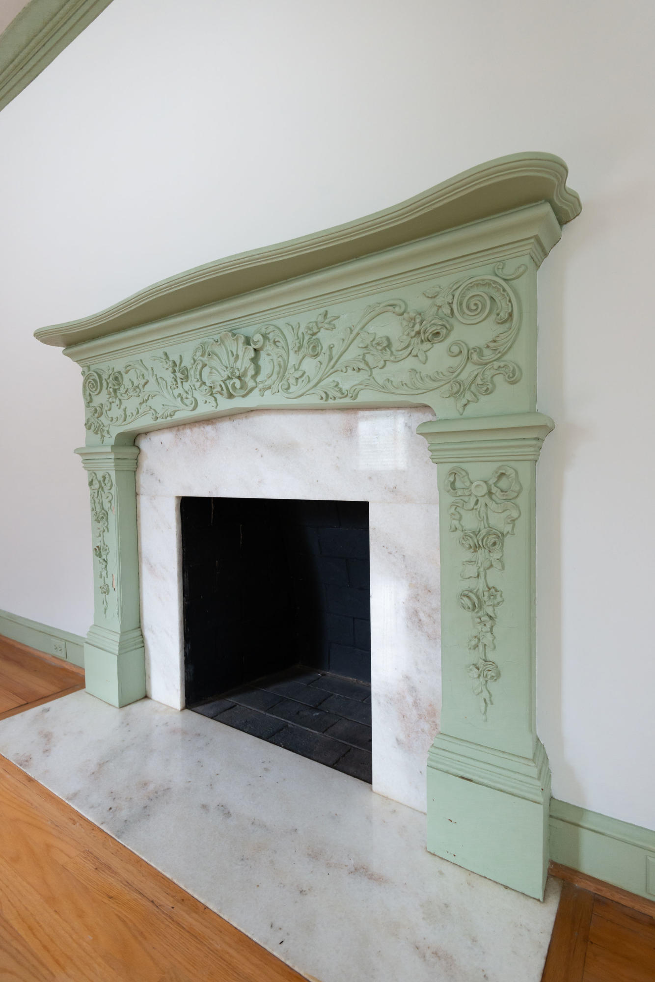 5 Broughton Road Charleston, SC 29407 - Photo 8 of 30 Fireplace