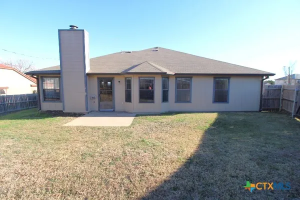 $1,525 | 401 East Hogan Drive, Copperas Cove, TX 76522