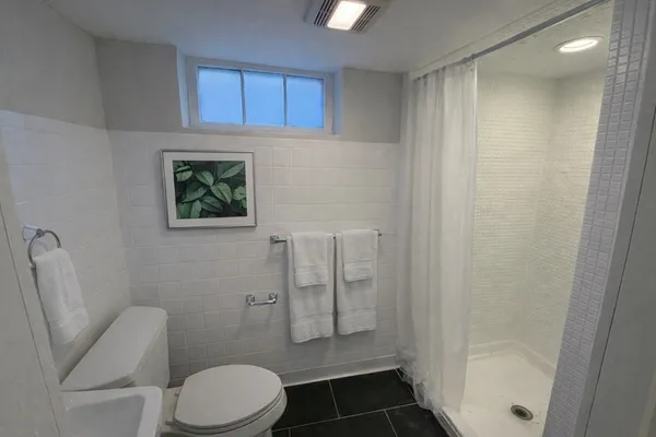 $6,500 | 40 Evergreen Avenue, Unit 1 0, Somerville, MA 02145