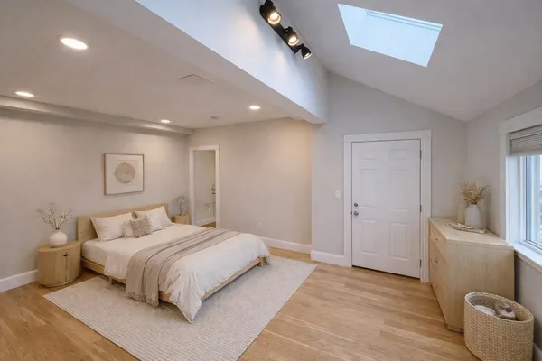 $6,500 | 40 Evergreen Avenue, Unit 1 0, Somerville, MA 02145