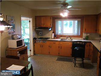 8502 Cobden Road Glenside, PA 19038 - Photo 5 of 8 Kitchen
