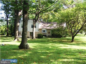 8502 Cobden Road Glenside, PA 19038 - Photo 8 of 8 Exterior Back