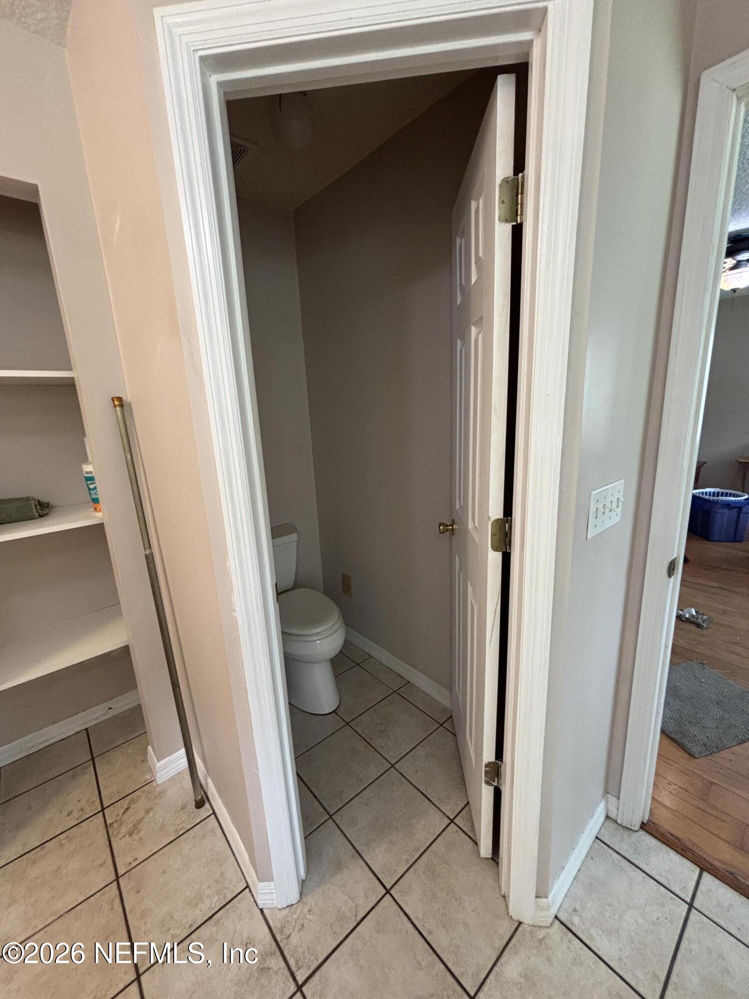 25 Currant Avenue Middleburg, FL 32068 - Photo 15 of 33 primary bathroom separate toilet area