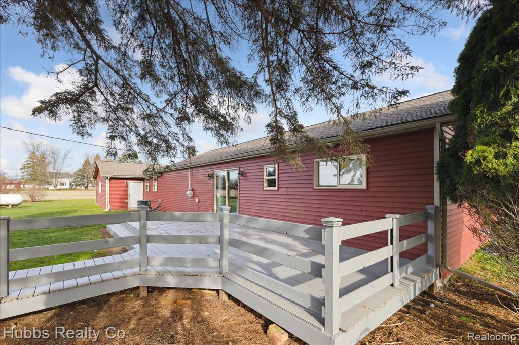 8884 Edward Road Fostoria, MI 48435 - Photo 31 of 45