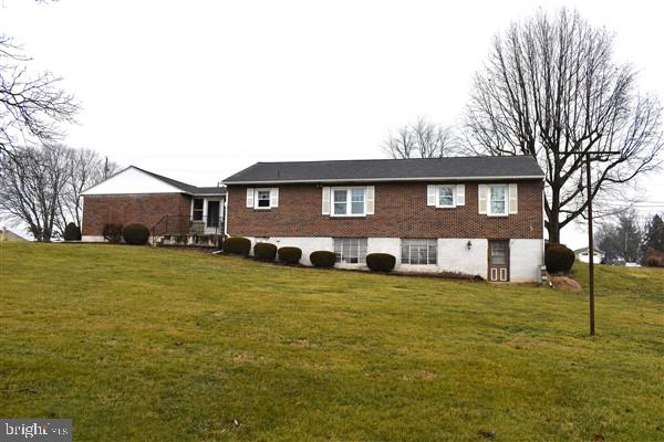 2476 Leaman Road Ronks, PA 17572 - Photo 3 of 18 Gallery Image 3