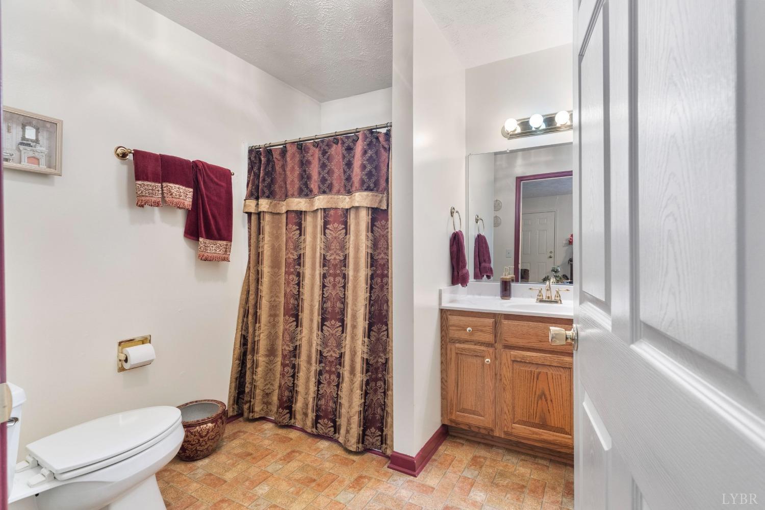 8682 Nutbush Road Green Bay, VA 23942 - Photo 58 of 61 Mother-in-law Suite