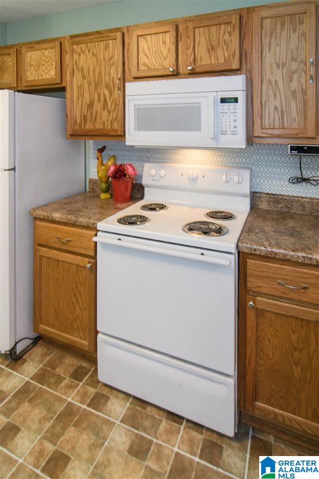 7310 Miami Avenue Leeds, AL 35094 - Photo 12 of 31