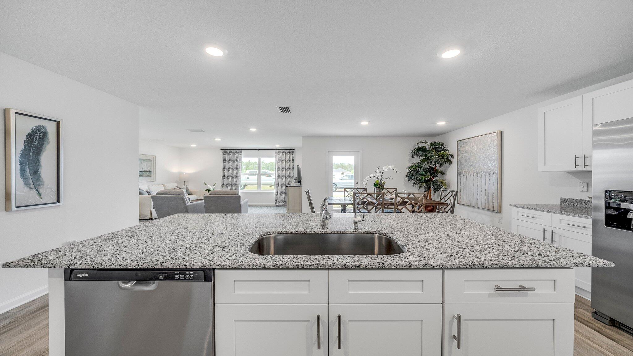 31_Riverwalk_Cali_3_Kitchen