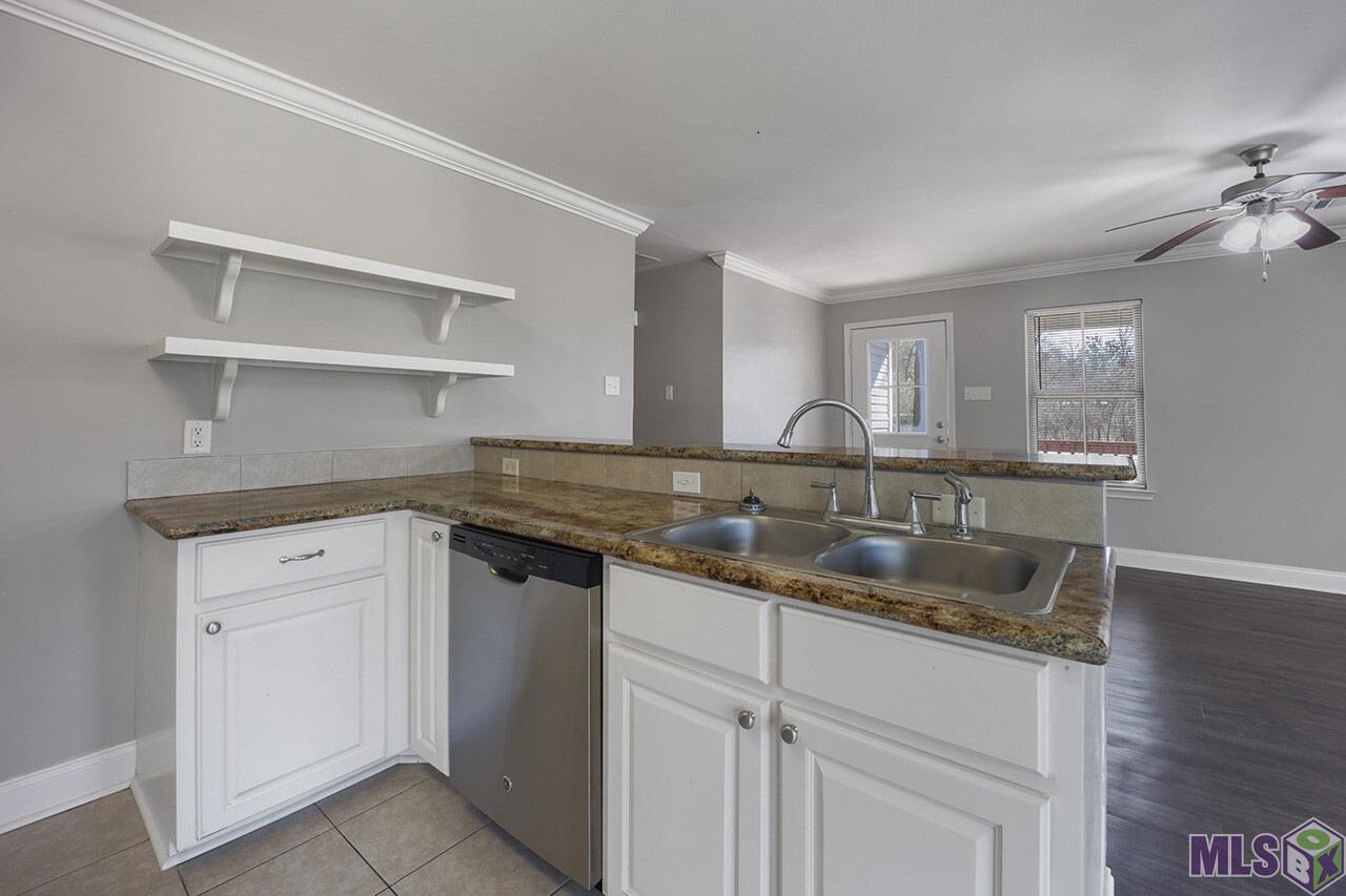 25243 Wax Road Denham Springs, LA 70726 - Photo 7 of 16 Gallery Image 7