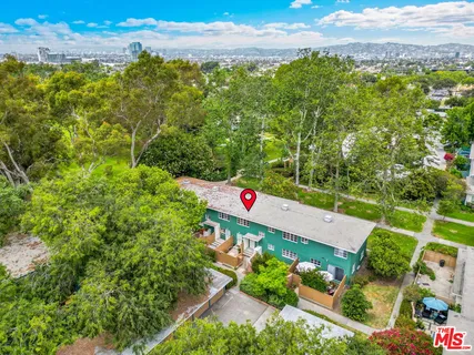 $685,000 | 5226 Village Green, Los Angeles, CA 90016