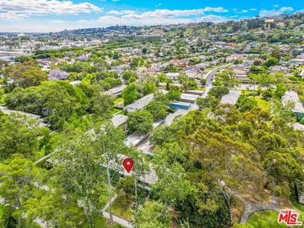 $685,000 | 5226 Village Green, Los Angeles, CA 90016