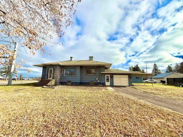 $279,000 | 402 East 2nd Street, Superior, WI 54880