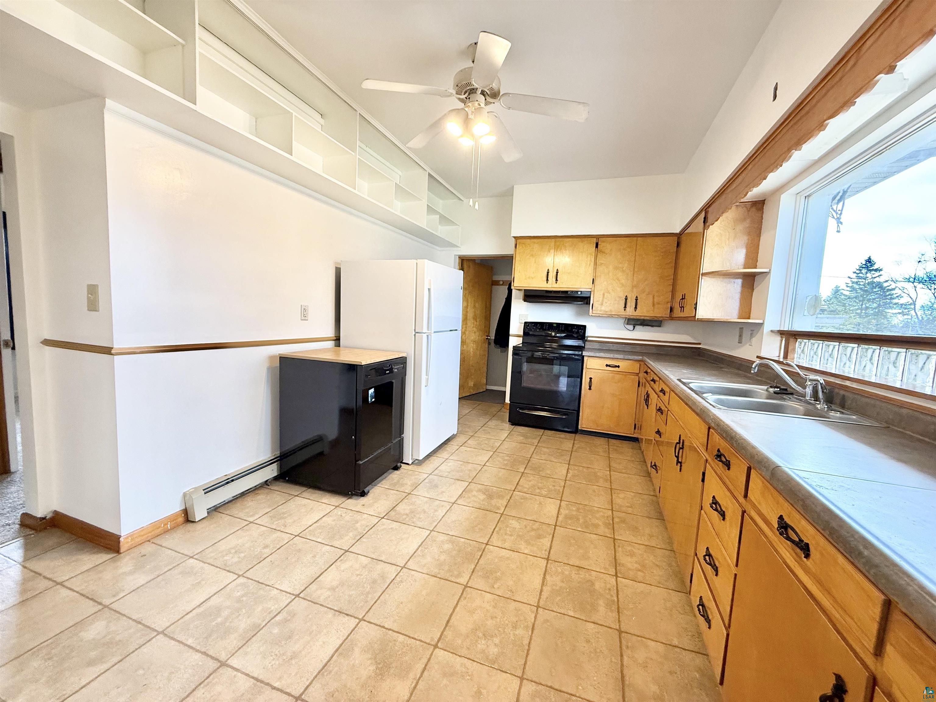 402 East 2nd Street Superior, WI 54880 - Photo 13 of 35