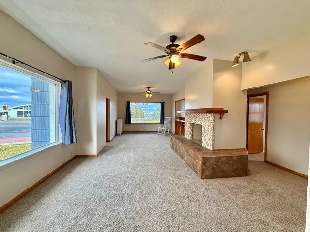 $279,000 | 402 East 2nd Street, Superior, WI 54880