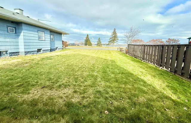 $279,000 | 402 East 2nd Street, Superior, WI 54880