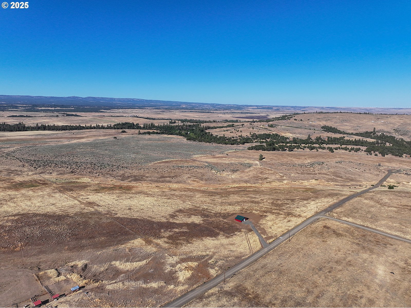 17 Lightning Lane Goldendale, WA 98620 - Photo 10 of 16 a view of an ocean beach