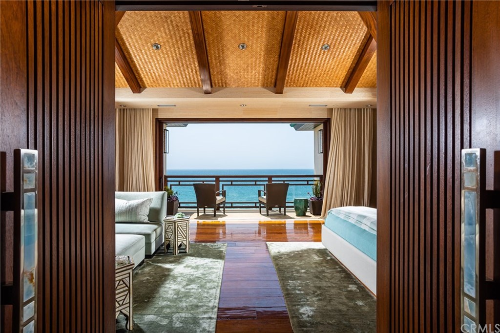 33 Strand Beach Drive Dana Point, CA 92629 - Photo 17 of 54 a view of balcony and patio