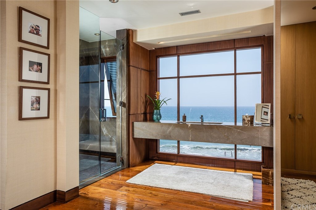 33 Strand Beach Drive Dana Point, CA 92629 - Photo 25 of 54 a bedroom with window