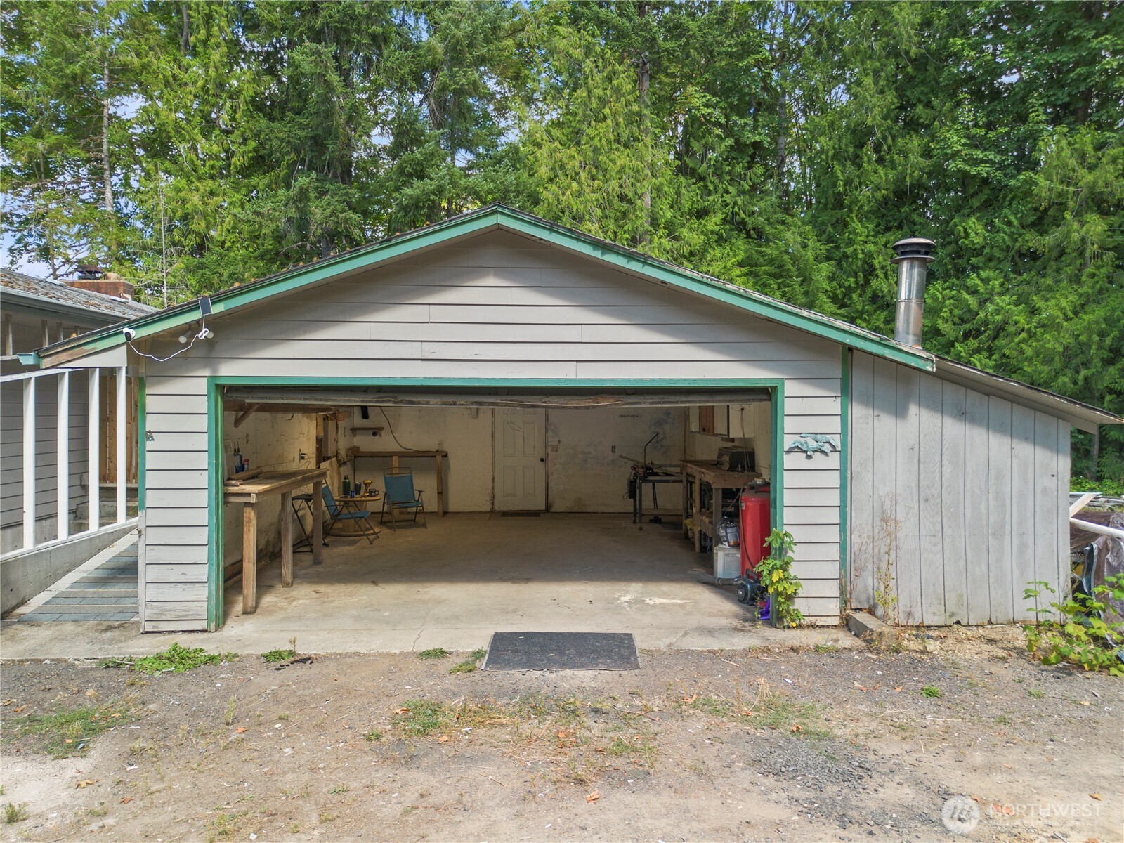 131 East Rasor Road Belfair, WA 98528 - Photo 5 of 40 Gallery Image 5