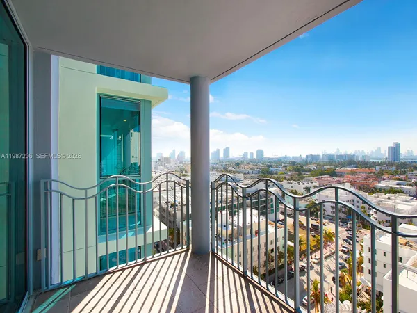 $5,000 | 1500 Ocean Drive, Unit PH10, Miami Beach, FL 33139