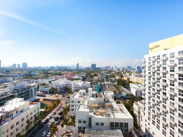 $5,000 | 1500 Ocean Drive, Unit PH10, Miami Beach, FL 33139