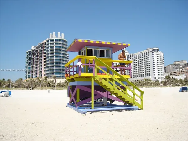 $5,000 | 1500 Ocean Drive, Unit PH10, Miami Beach, FL 33139