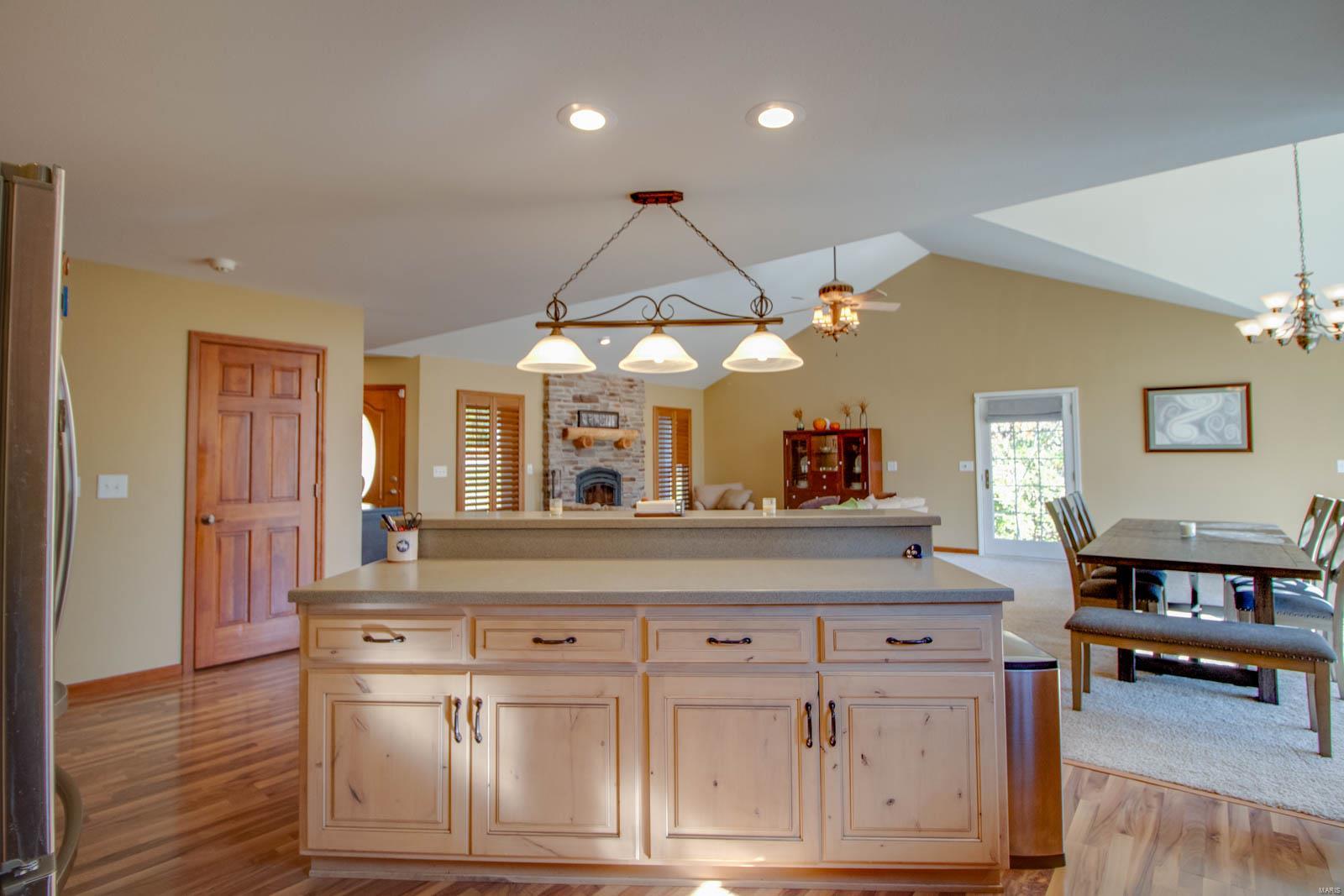 18155 Grange Hall Road Brighton, IL 62012 - Photo 13 of 67
