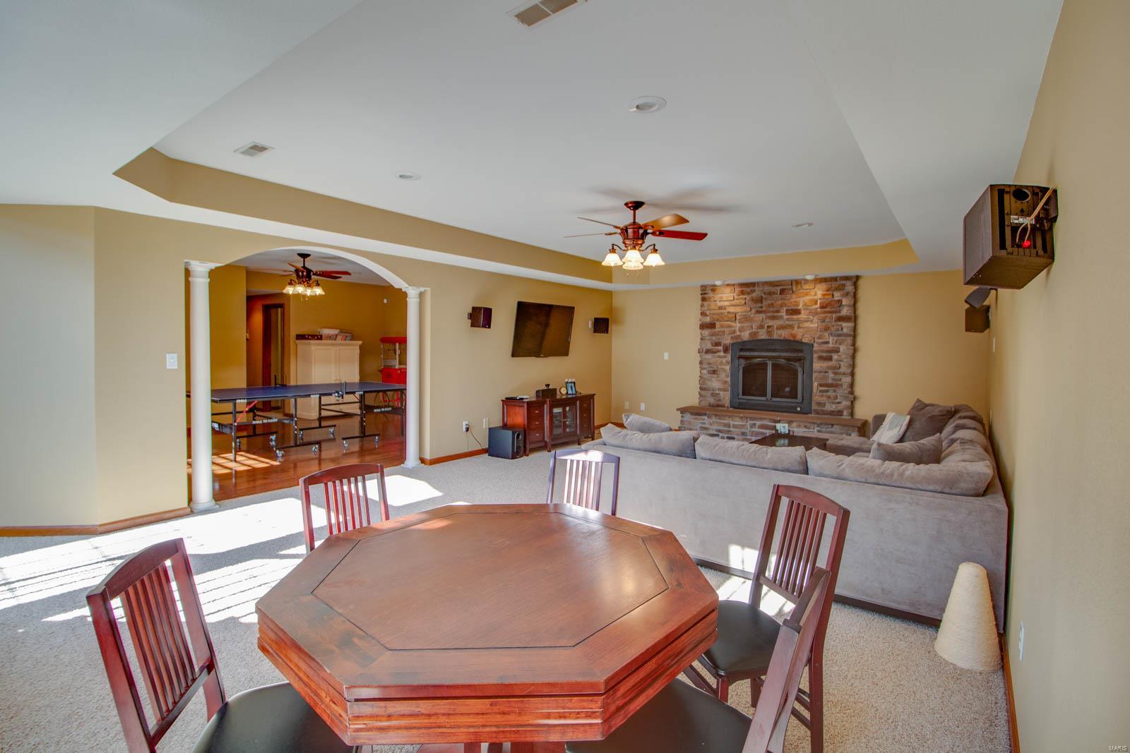 18155 Grange Hall Road Brighton, IL 62012 - Photo 29 of 67