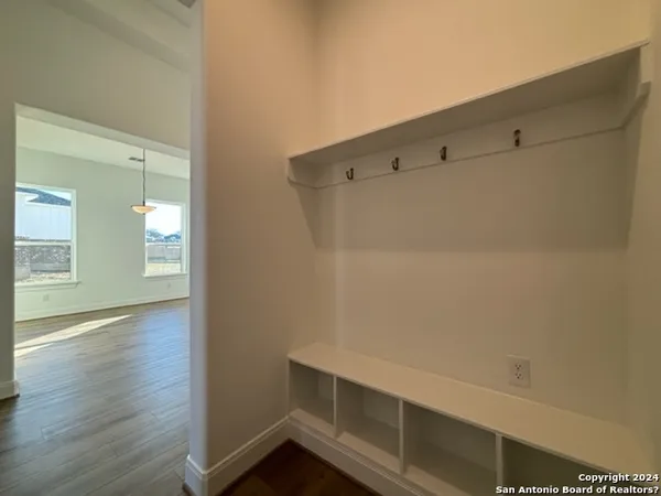 $3,400 | 152 West Magnolia Circle, La Vernia, TX 78121