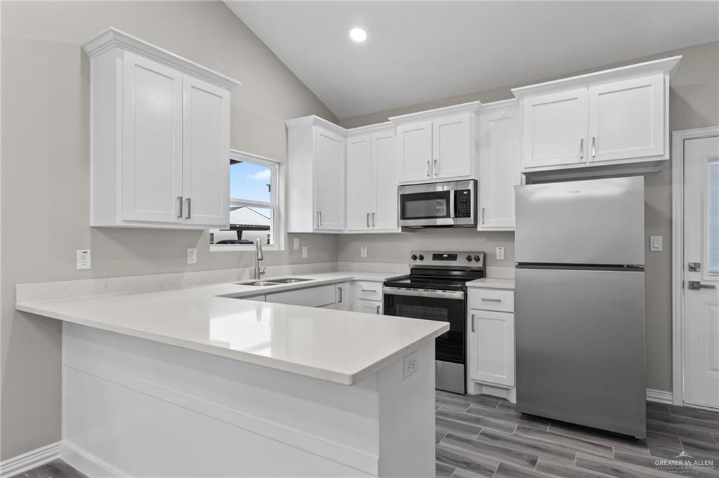 2605 Woodpecker Road, Unit 4 Weslaco, TX 78596 - Photo 5 of 17