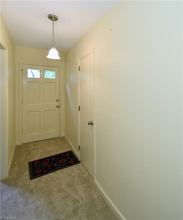 1806 Bethania-Rural Hall Road Winston-Salem, NC 27106 - Photo 6 of 30 Gallery Image 6