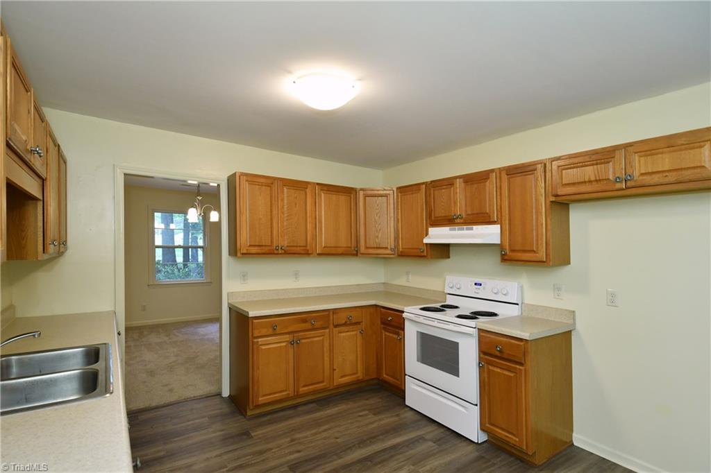 1806 Bethania-Rural Hall Road Winston-Salem, NC 27106 - Photo 10 of 30 Gallery Image 10