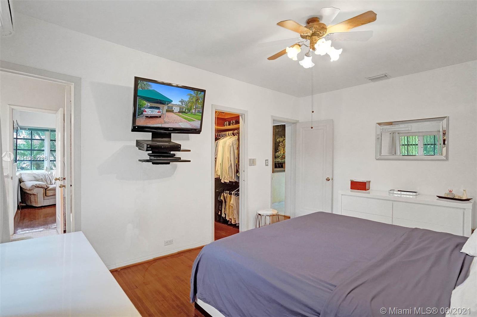 4601 Alton Road Miami Beach, FL 33140 - Photo 16 of 53