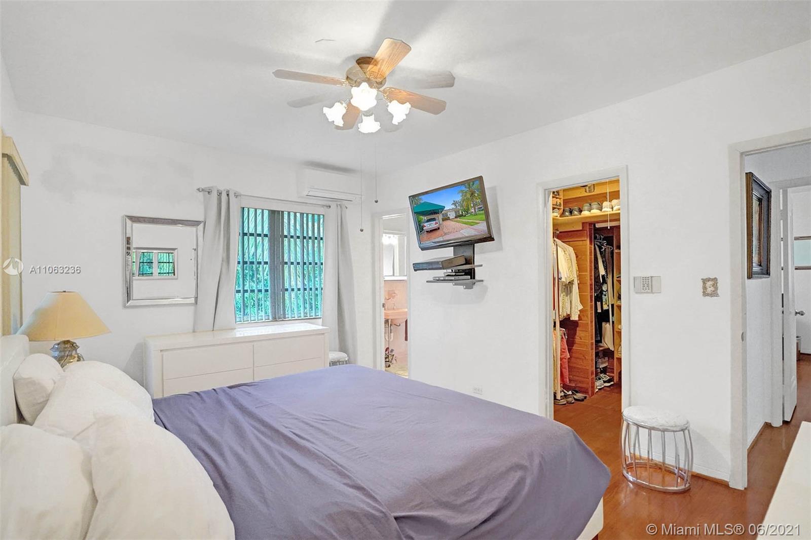 4601 Alton Road Miami Beach, FL 33140 - Photo 18 of 53