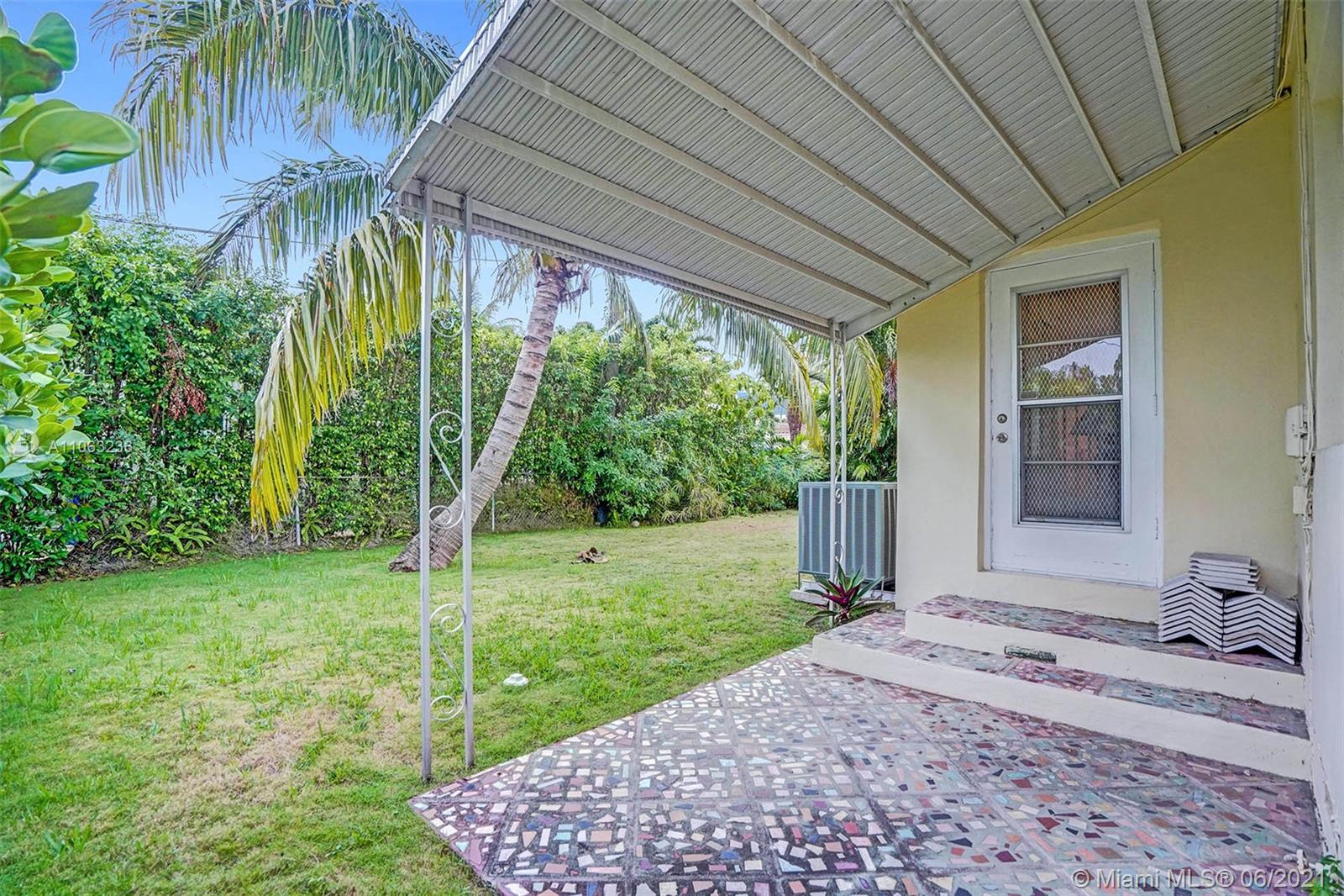 4601 Alton Road Miami Beach, FL 33140 - Photo 34 of 53