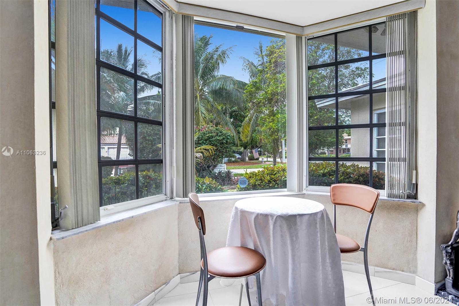 4601 Alton Road Miami Beach, FL 33140 - Photo 8 of 53