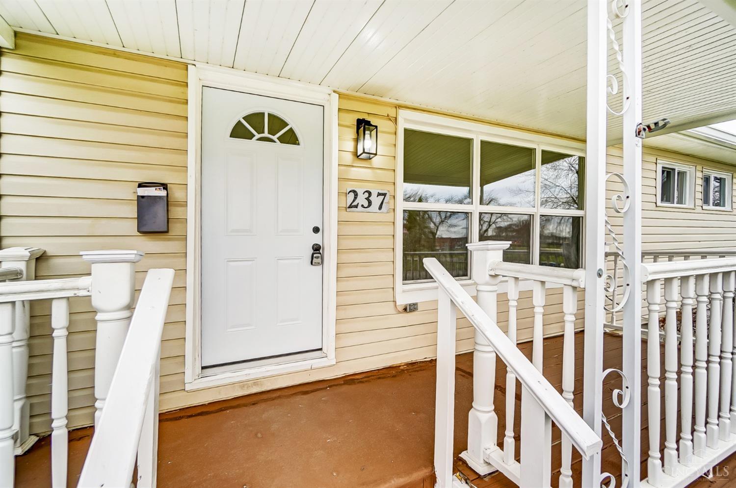 237 Spinning Road Riverside, OH 45431 - Photo 2 of 35 Gallery Image 2