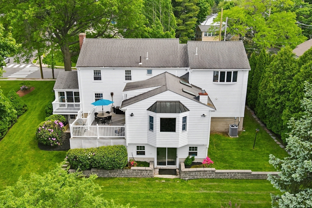 81 Brettwood Road Belmont, MA 02478 - Photo 2 of 31