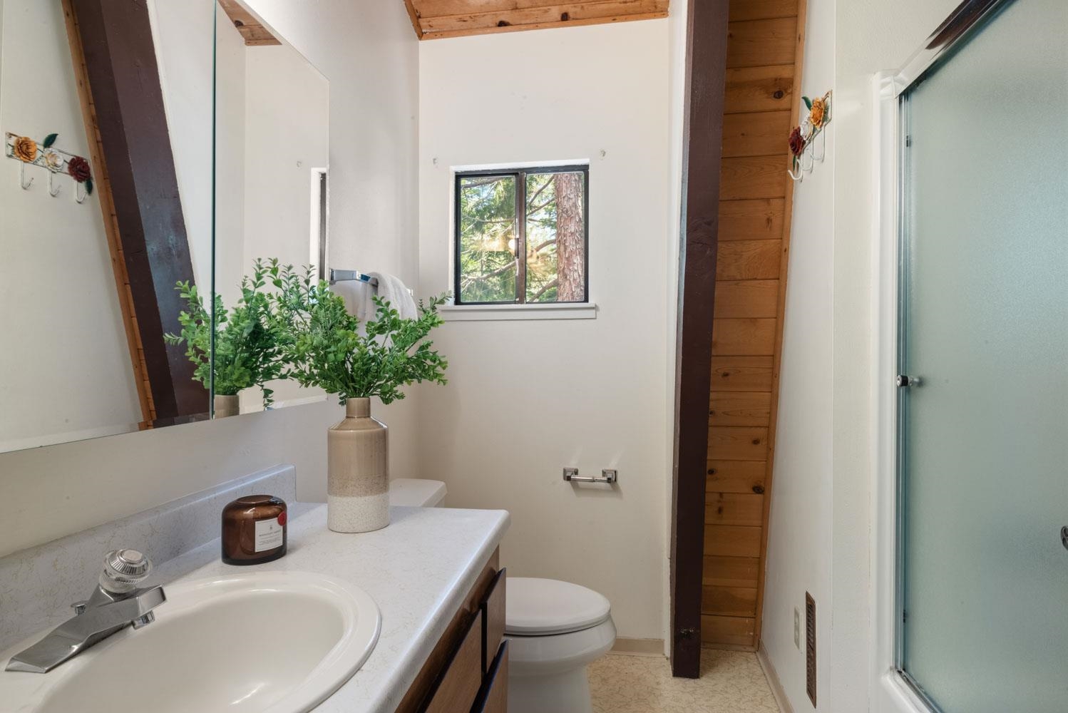 5695 Uplands Road Carnelian Bay, CA 96140 - Photo 21 of 27