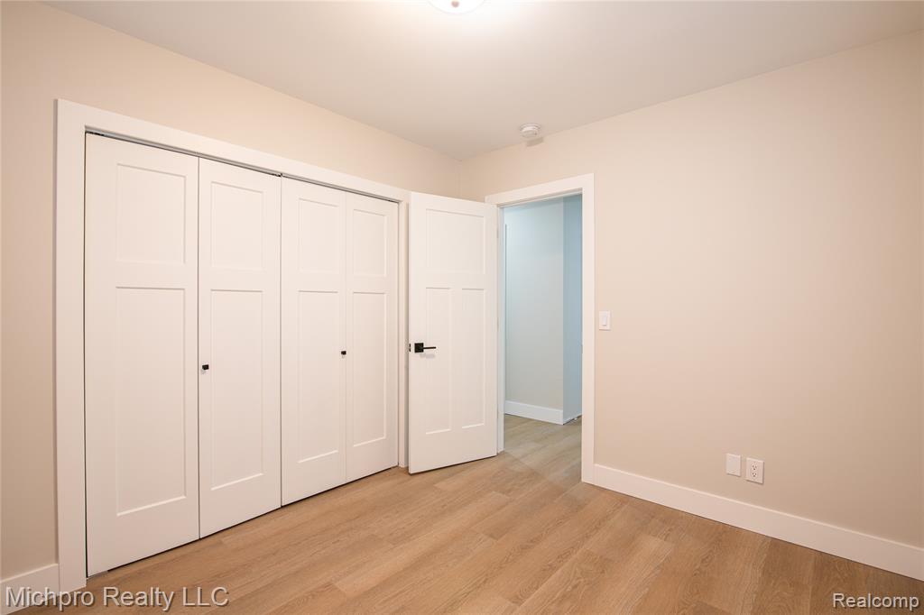 4577 Jerome Road Clarkston, MI 48346 - Photo 18 of 26