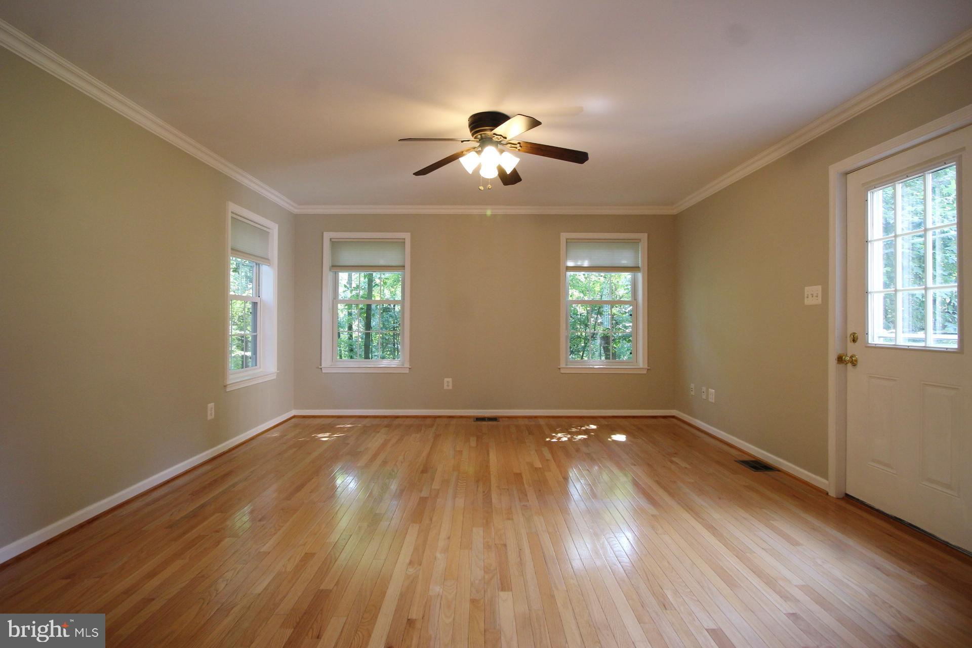 1649 Bennington Hollow Lane Reston, VA 20194 - Photo 7 of 29