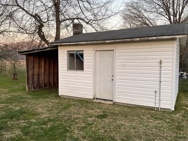 2717 Spring Place Road Southeast Cleveland, TN 37323 - Photo 16 of 20 Great Workshop with a/c and utilities