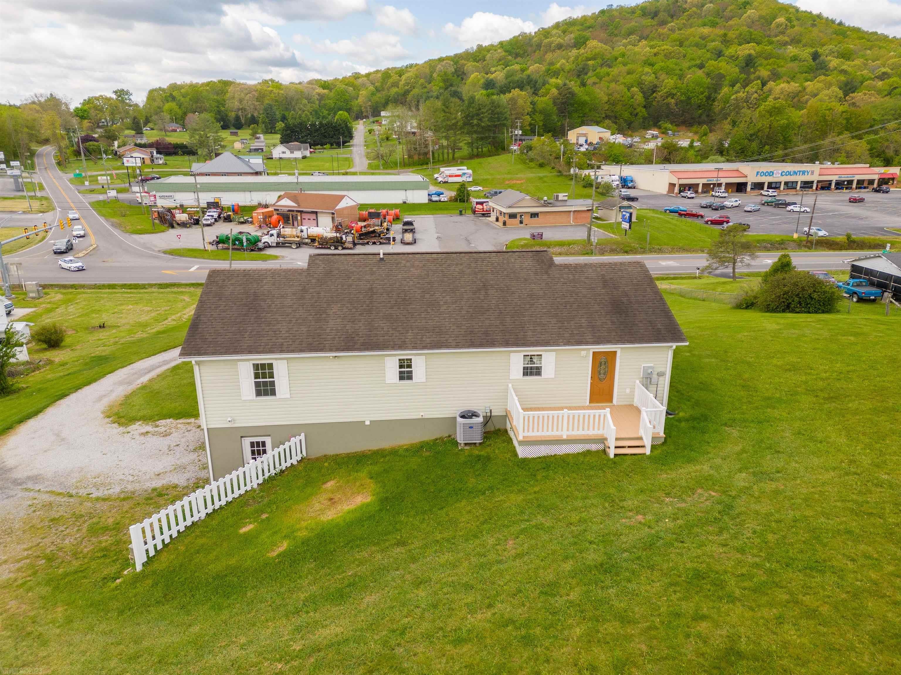 704 Fort Chiswell Road Max Meadows, VA 24360 - Photo 79 of 79 Gallery Image 79