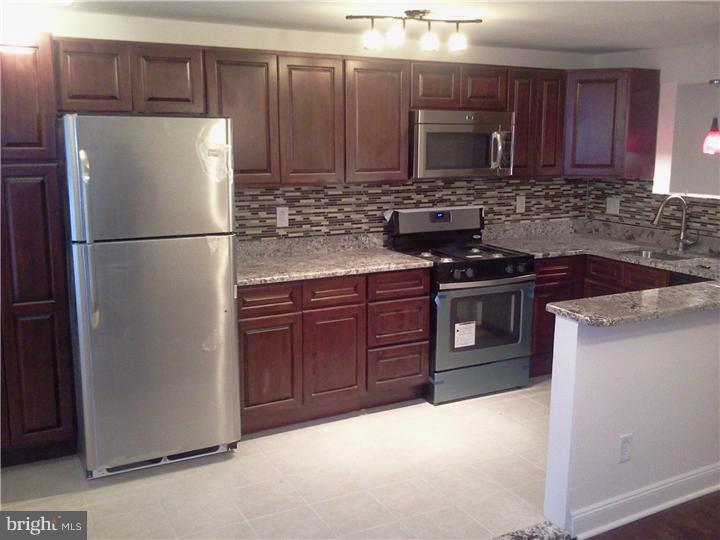 7510 Sherwood Road Philadelphia, PA 19151 - Photo 5 of 13 Gallery Image 5