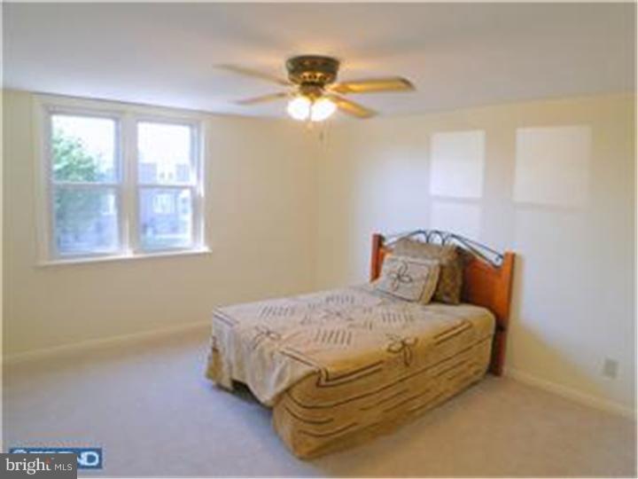 7510 Sherwood Road Philadelphia, PA 19151 - Photo 10 of 13 Gallery Image 10