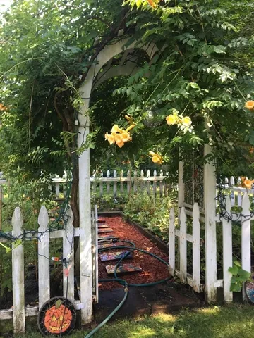 $549,900 | 827 Pike Avenue, Attleboro, MA 02703