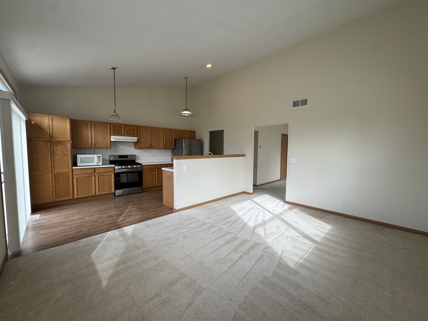 1991 Westridge Place Aurora, IL 60504 - Photo 5 of 19