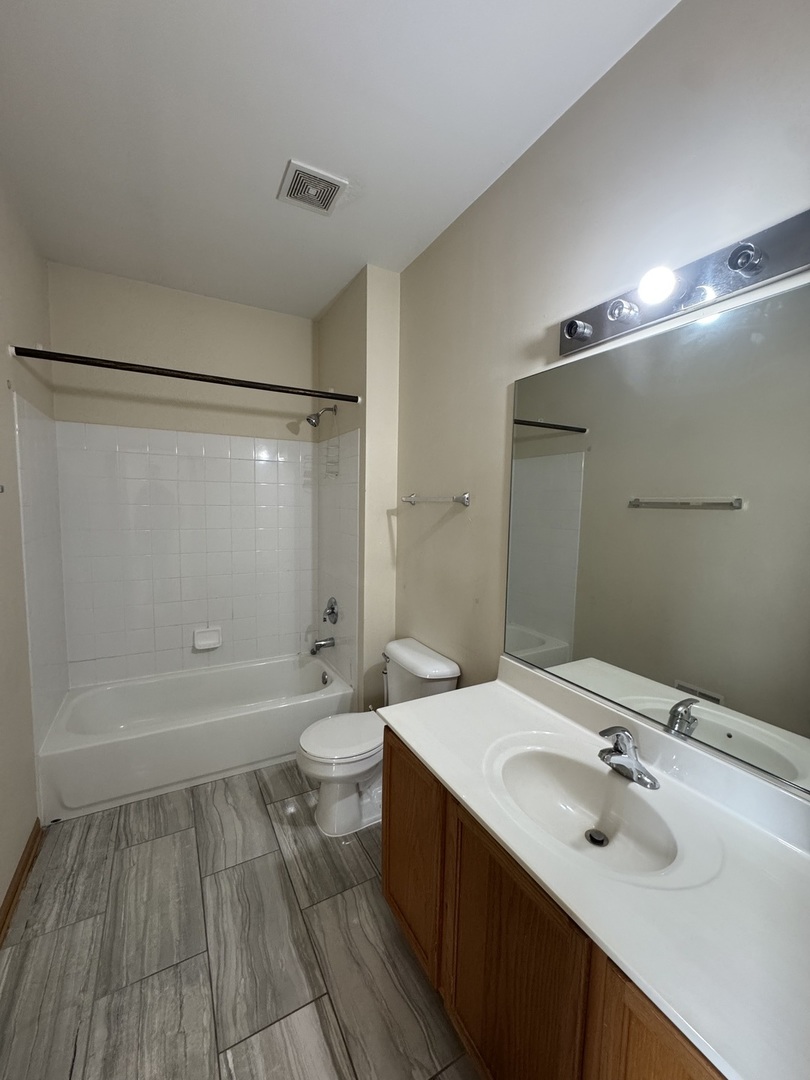 1991 Westridge Place Aurora, IL 60504 - Photo 10 of 19