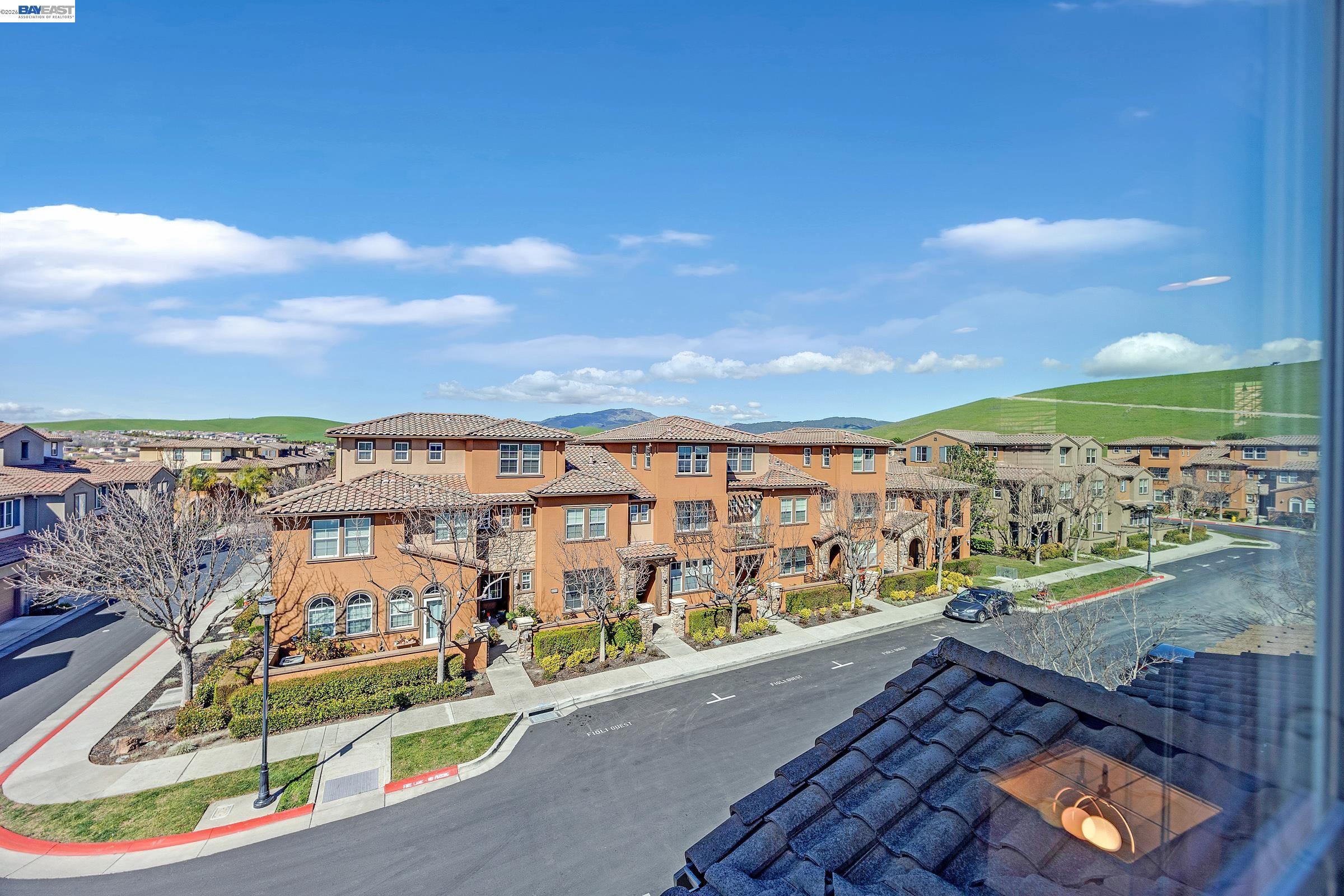 5216 Fioli Loop San Ramon, CA 94582 - Photo 33 of 41 a view of a city with an ocean view